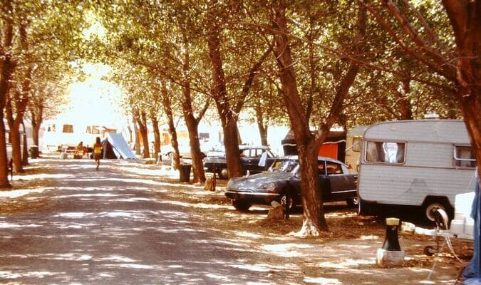 Ancienne photo camping